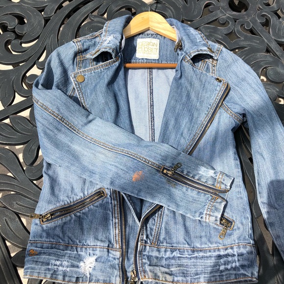 BILLABONG Design Closet Distressed Denim Jacket - Picture 4 of 8